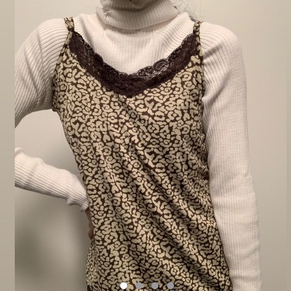 Daniel Laurent cami top from - Picture 2 of 4